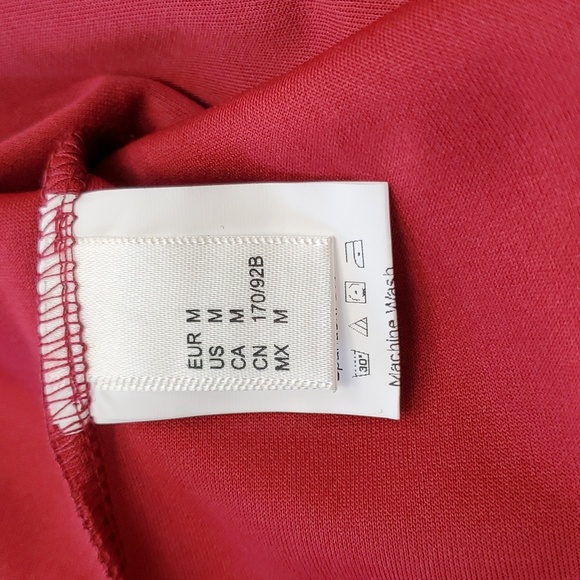 Blouse with sheer sleeves. - Picture 5 of 7